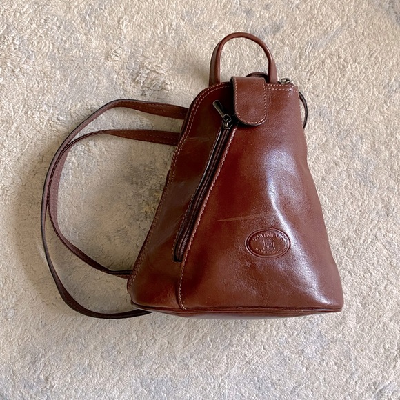 L'artigiano Handbags - L’artigiano Italian Leather Mini Backpack
